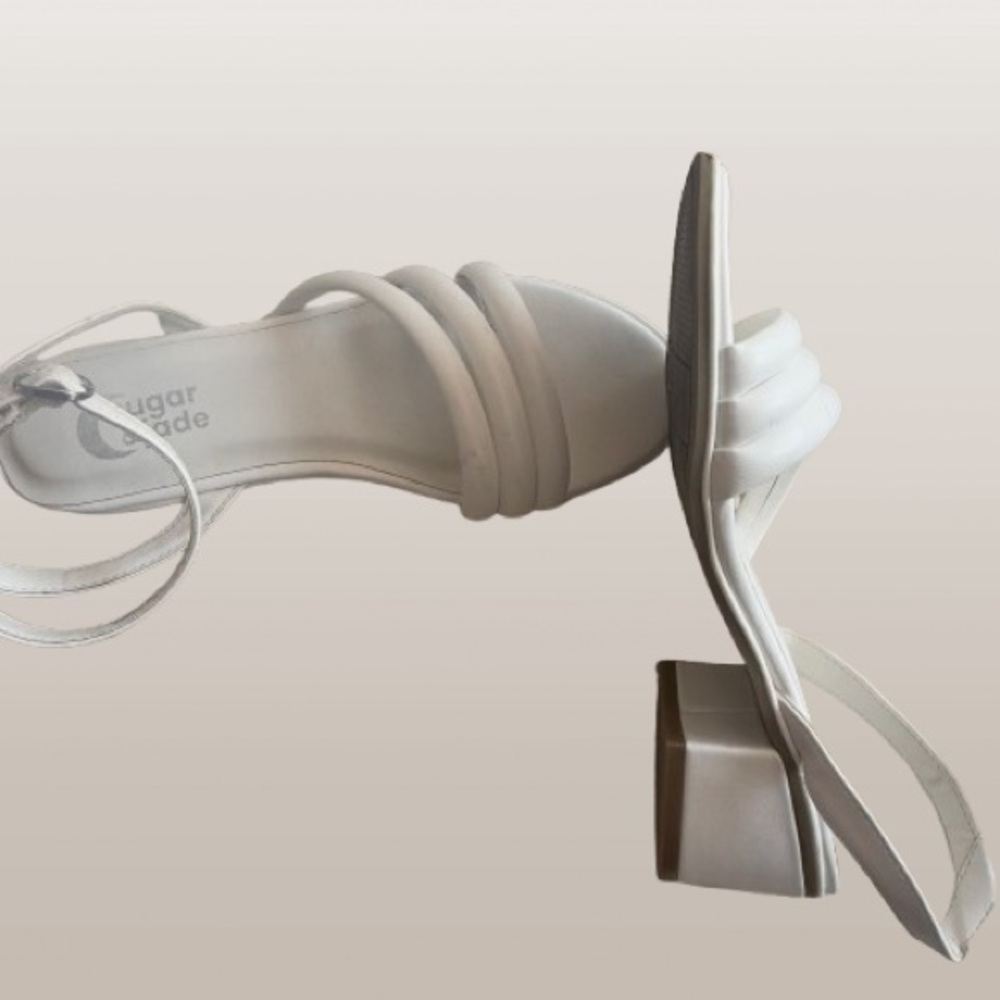 Sugar White Sandals Elegant Open-Toe Design
